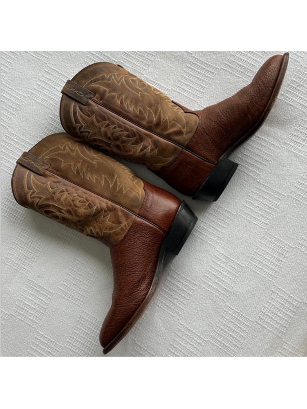 Tony Lama Cognac Leather Cowboy boots
Round toe
size 9.5 - Picture 3 of 10
